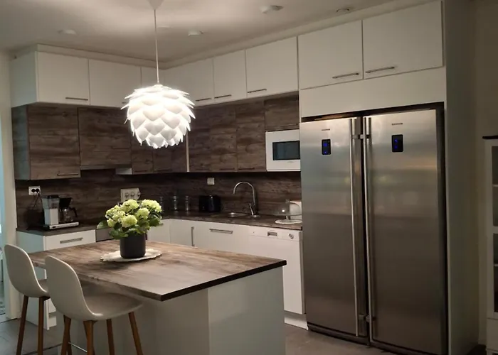 Kylvaejaentie 公寓 *